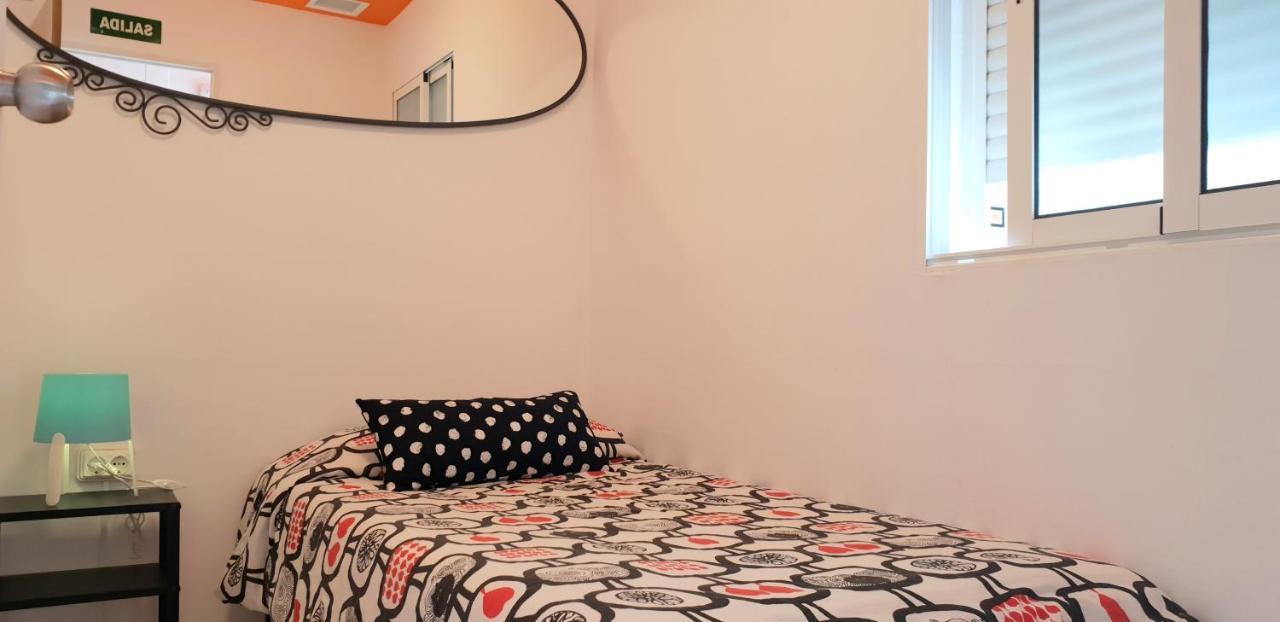 Arc House Sevilla Only Adults Екстер'єр фото
