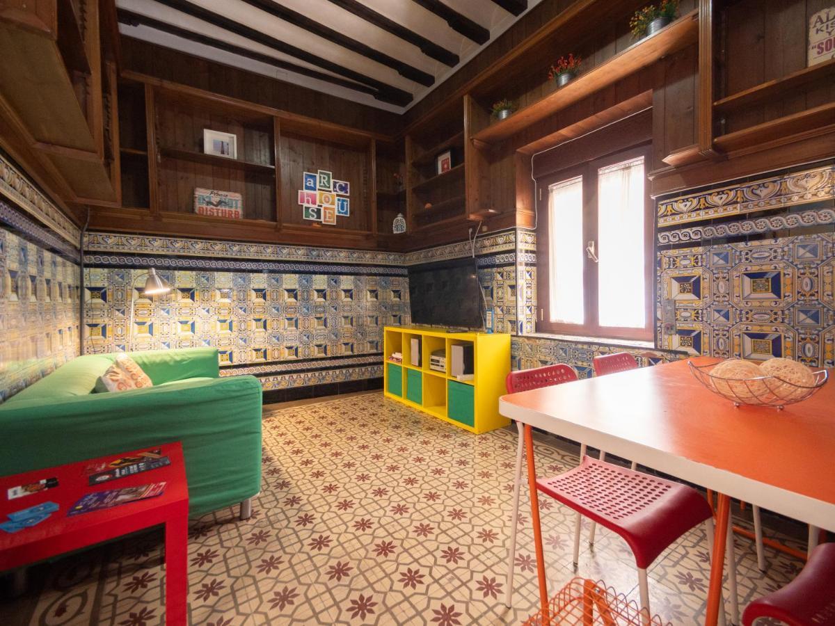 Arc House Sevilla Only Adults Екстер'єр фото